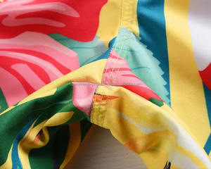 กางเกงว่ายน้ำสำหรับผู้ชายเป็นมิตรต่อสิ่งแวดล้อมพิมพ์ลายโลโก้ได้ตามต้องการ - Product Image 2