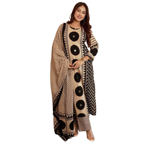 Ensemble de costume en coton imprimé Ajrakh traditionnel pour femmes, tissu doux et respirant au meilleur prix - Product Image 1