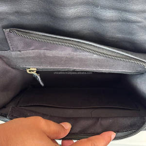 Édition limitée tendance cuir repoussé à la main style occidental orné boucle bandoulière sac à main pour femmes matelassé poignée rabat sac à main - Product Image 6