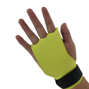 อุปกรณ์พยุงข้อมือ EVA Guard High Bar Grip ระบายอากาศได้ดี ปิดด้วยแถบตีนตุ๊กแก ใช้ได้ทั้งชายและหญิง สำหรับยกน้ำหนักและฝึกความแข็งแรง - Product Image 4