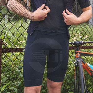 กางเกงปั่นจักรยานคุณภาพสูง ยืดหยุ่นสบาย พร้อมคุณสมบัติการกระชับรูปร่างและระบายความชื้น - Product Image 3