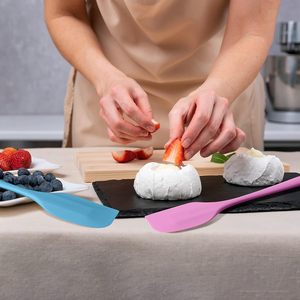 Wholesaler New Heat Resistant Food <b>Silicone</b> Brush Sauces Butter Eggs Desserts Butter Cooking Powder - Product Image 4