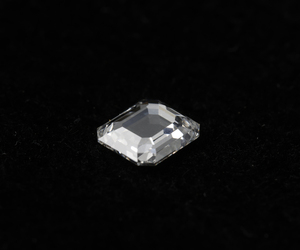 Diamante cultivado en laboratorio de 0.75 CT, forma esmeralda, CVD/HPHT, corte retrato único personalizado, VVS, VS, suelto, para joyería, gran venta. - Product Image 5