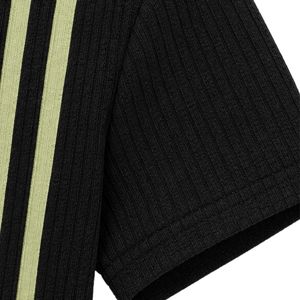 Polo de golf personalizado en negro y verde oliva, con media cremallera, manga corta, tejido texturizado, con logotipo personalizado y etiqueta privada para hombre. - Product Image 6