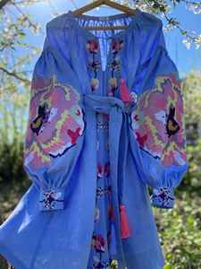 Robe courte en coton ethnique bohème pour femmes, bleu floral, broderie à la main, manches bouffantes, détail de pompon, coupe ample - Product Image 4