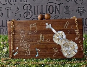 Boîte à musique en bois avec incrustation de nacre, violon et notes, cadeau artisanal classique - Product Image 3