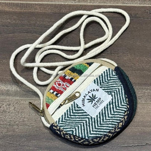 Pochette à monnaie ronde en chanvre écologique personnalisée avec fermetures à glissière Sac à main rond compact pour pièces de monnaie, clés et petits objets essentiels - Product Image 2