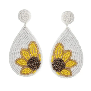 Boucles d'oreilles élégantes brodées de perles décoratives, accessoires longs faits main de qualité supérieure pour tenues de fête - Product Image 5