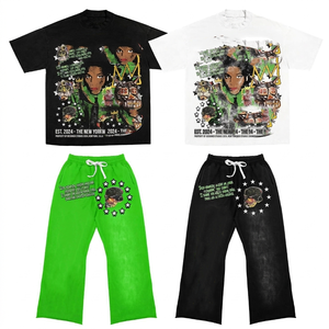 เสื้อยืดและกางเกงเซ็ตผ้าคอตตอนเจอร์ซีย์สีดำ 240 GSM พิมพ์ลายกราฟิก ปักลายพัฟ ประดับคริสตัล โลโก้สั่งทำ เสื้อยืดและกางเกงผู้ชาย - Product Image 6