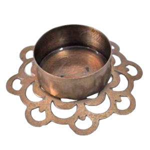 Bougeoir votif de conception de coeur de fer avec l'argent fini pour allumer la décoration à la maison et d'autres pots de bougeoirs - Product Image 5