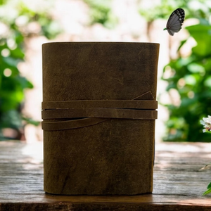Grimoire artisanal en cuir véritable gaufré renard, 400 pages, avec papier à bords festonnés vintage, pour la Fête des Mères et Pâques - Product Image 5