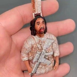 Colgante de Personaje Bicolor Iced Out de Moissanita Chapado en Oro de 18k y Plata 925, Estilo Soldado Pesado, Joyería para Hombre de Rapero Hip Hop - Product Image 4