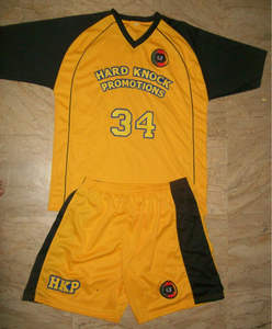 Camiseta de fútbol de poliéster de alta calidad unisex impresión por sublimación personalizada para UNIFORMES DE EQUIPO - Product Image 1