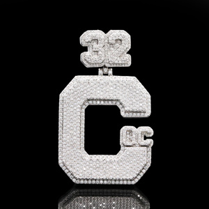 Colgante Letra C con Baño de Rodio 32 GC, Amuleto Hip Hop de Aleación, Regalo Unisex - Product Image 3