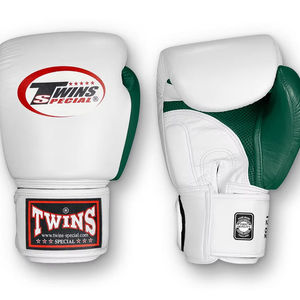 Gants de boxe professionnels sur mesure pour jumeaux, équipement de combat de haute qualité, respirants et anti-humidité, gants de boxe Muay Thai - Product Image 4
