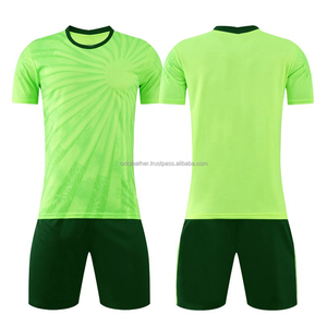 ชุดกีฬาสำหรับฝึกฟุตบอลของผู้ชายเสื้อเจอร์ซีย์และเสื้อเชิ้ตดีไซน์ใหม่สำหรับผู้เล่นฟุตบอลและนักฟุตบอล - Product Image 3