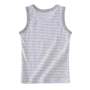 Camiseta sin mangas para niños, elegante y moderna, tela suave y ligera, perfecta para deportes, actividades al aire libre y uso diario, fábrica de ropa OEM, Bangladesh. - Product Image 2