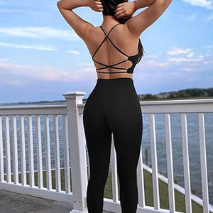 Ensembles de sport côtelés pour femmes, tenue de yoga assortie avec soutien-gorge de sport dos nu à bretelles et leggings taille haute sans coutures - Product Image 6