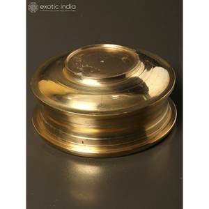 Petit Urli arrondi en laiton de 4 pouces fait à la main pour la décoration intérieure et les cadeaux Article fabriqué en Inde - Product Image 3