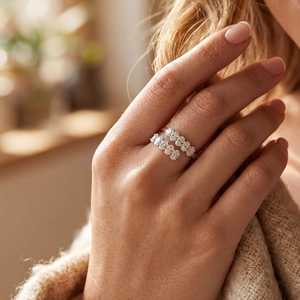 Bague de fiançailles en diamant de laboratoire taille ronde 10 carats, or massif 10K 14K 18K, design de joaillerie fine, certifiée IGI, 1,83 ct, couleur E VVS - Product Image 4