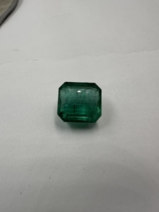 Piedra preciosa suelta de esmeralda natural de Zambia de gran tamaño, 12.67 quilates, corte esmeralda, verde, para la fabricación de joyas. - Product Image 6