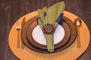 Flower Shape Brass Napkin <b>Ring</b> 4.5cm Width Vintage Table Decoration Party Use - Product Image 1
