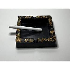 Cenicero Artesanal de Resina Ecológico, Duradero y de Diseño Premium, Bandeja Decorativa para Fumar, Elegante Porta Cigarrillos de Lujo para el Hogar - Product Image 4
