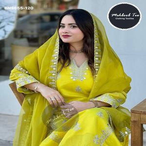 Conjunto exclusivo de estilo moderno en seda chinon pesada con bordado, lentejuelas de 7 mm y trabajo de cordón, compuesto por pantalón palazzo, top y dupatta. Ropa étnica. - Product Image 1