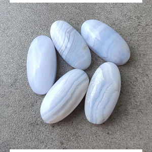 หินอาเกตบลูลูกไม้เกรด AAA+ รูปไข่ขนาดใหญ่ ขัดเงา ปรับขนาดได้ หลังเรียบ สำหรับทำเครื่องประดับ มีทุกขนาด - Product Image 3