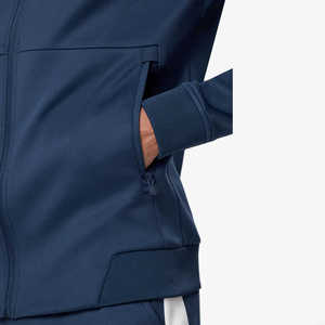 Trajes Deportivos Personalizados Ligeros y Transpirables con Diseño Elegante para Deportes y Ocio - Product Image 5