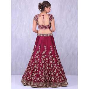 Trabajo de bordado de apliques granate Banglory Silk Lehenga Choli - Product Image 5