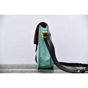 Nouvelle vente chaude Style occidental imprimé Animal fourrure cuir bandoulière sac à bandoulière haute qualité à la mode en cuir véritable sacs à bandoulière - Product Image 3