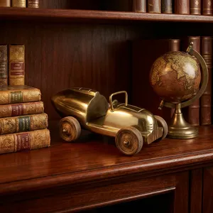 Modèle miniature de voiture de luxe dorée, objet décoratif, jouet, décoration de table, de maison ou de bureau, accessoires cadeaux portables - Product Image 4