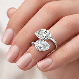 Anillo de Doble Pera con Diamantes Cultivados en Laboratorio, Oro Blanco Sólido de 10K/14K, Claridad VVS, Color DRF, Estilo Envolvente Toi et Moi - Product Image 6