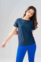 Kaos Rajut Pria Kasual Regular Fit Lengan Pendek O-Neck Motif Huruf Katun/Serat Bambu Berkualitas Tinggi Ramah Lingkungan