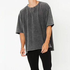 เสื้อยืดโอเวอร์ไซส์สีดำลายกราฟิกแบบย้อมสีสไตล์วินเทจสำหรับผู้ชาย ผ้าฝ้าย 100% คุณภาพสูง ทรงยาว รุ่น 2027 - Product Image 4