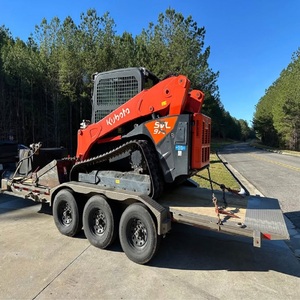 Cargadora compacta sobre orugas Kubota SVL97-2 premium para las trabajos de construcción más exigentes, agricultura y manejo de materiales - Product Image 1
