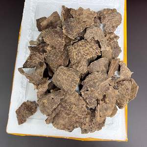 Copeaux d'encens d'agarwood de haute qualité du Vietnam pour arômes, matériau naturel en bois, encens de frankincense pour la maison, prix d'usine - Product Image 3