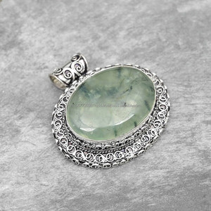 Pendentif en argent Sterling 925 massif fait à la main, pendentif en Prehnite carré, pendentif anniversaire, pierre de naissance Balance - Product Image 3