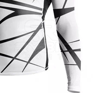 Rashguard Confortable à Compression Personnalisable par Sublimation, Tissu Respirant à Séchage Rapide, Qualité Supérieure, Production à Faible MOQ - Product Image 5