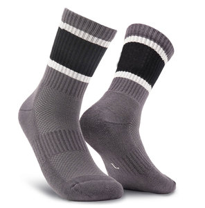 Best Design Custom Knitted <b>Breathable</b> Adjustable Crew <b>Socks</b> for Basketball Sports Made in Pakistan-Spandex/Nylon/Cotton Material - Product Image 3