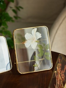 Marco decorativo de metal y vidrio para exhibir cuadros, para hoteles, restaurantes, resorts, accesorios de interior para el hogar. - Product Image 5