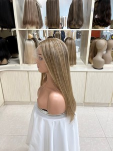 Venta de Fábrica al por Mayor: Cabello Humano Virgen Chino con Encaje Frontal HD Transparente, Largo, Pequeño, Mediano, Grande, 150% de Densidad, Razer - Product Image 3