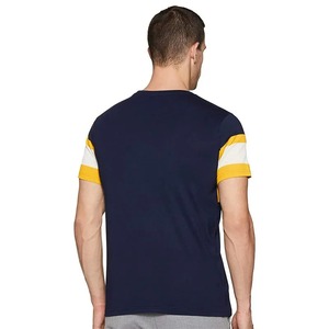 T-shirt à manches courtes rayé col rond pour homme, tricoté, coupe décontractée, color block bleu marine, jaune et blanc - Product Image 2