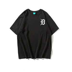 เสื้อยืดเจอร์ซีย์ผู้ชายทรงหลวมแบบดรอปโชว์เดอร์ สวมใส่สบาย ระบายอากาศได้ดี เป็นมิตรกับสิ่งแวดล้อม ปักโลโก้ตามสั่ง ป้ายและบรรจุภัณฑ์ตามสั่ง - Product Image 1
