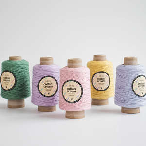 Couverture de lit bébé en coton YARNA (150g), couleur pastel douce, faite à la main, décoration intérieure, couverture bébé douillette, naturelle. - Product Image 1