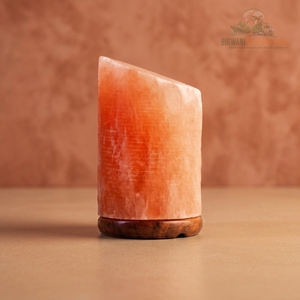 Lampe de sel de l'Himalaya cylindrique oblique à coupe inclinée moderne, veilleuse décorative d'ambiance, lampe en cristal minéral sculptée à la main - Product Image 4