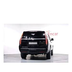 Cadillac Escalade 2020, 6.2 Litros, Caja de Cambios Automática, 53,102 km, Volante a la Izquierda, Asientos de Cuero con Cámara Trasera - Product Image 4