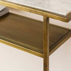 Mesa consola Vandana Elara Flux en metal dorado y mármol - Product Image 3