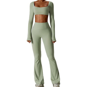 Ensemble de yoga confortable pour femmes, ensemble de yoga pour femmes le plus vendu, ensemble de yoga léger pour femmes, en solde maintenant - Product Image 2